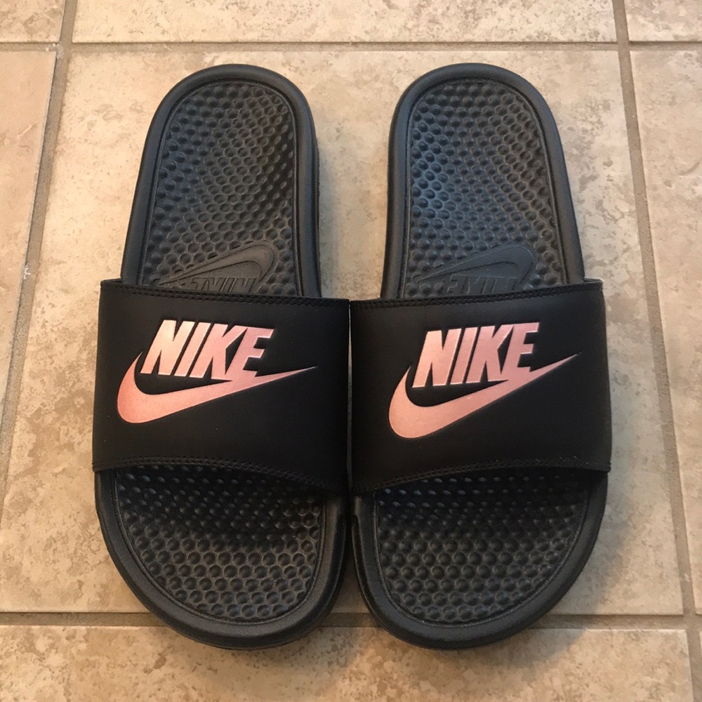 NWT! Nike Rose Gold Slides